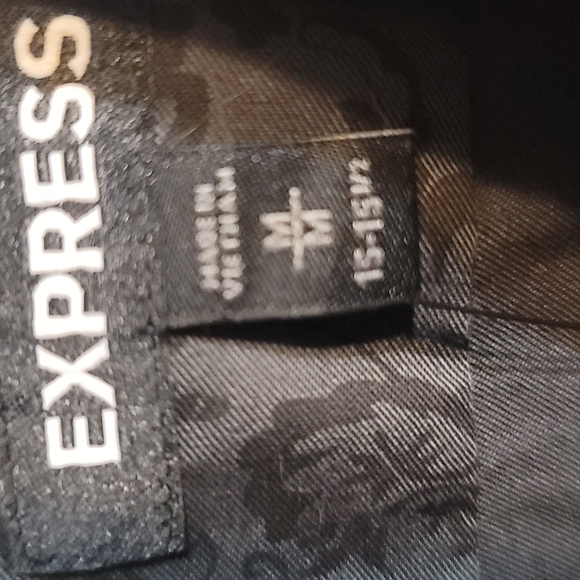 Express - Picture 2 of 3